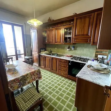 La Contea Panoramica 130 Mq Parking Free Διαμέρισμα *